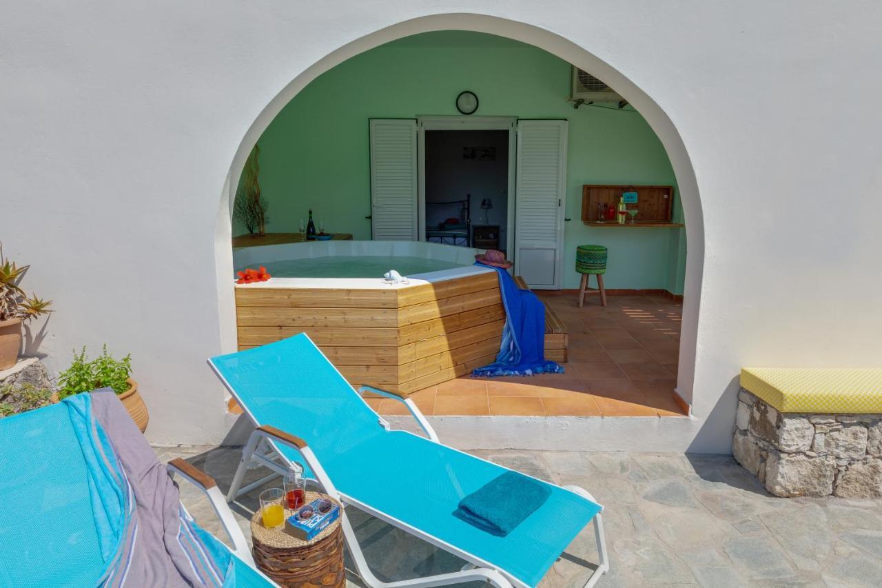 Villa Kallisti - Artemis Kavallos  ภายนอก รูปภาพ