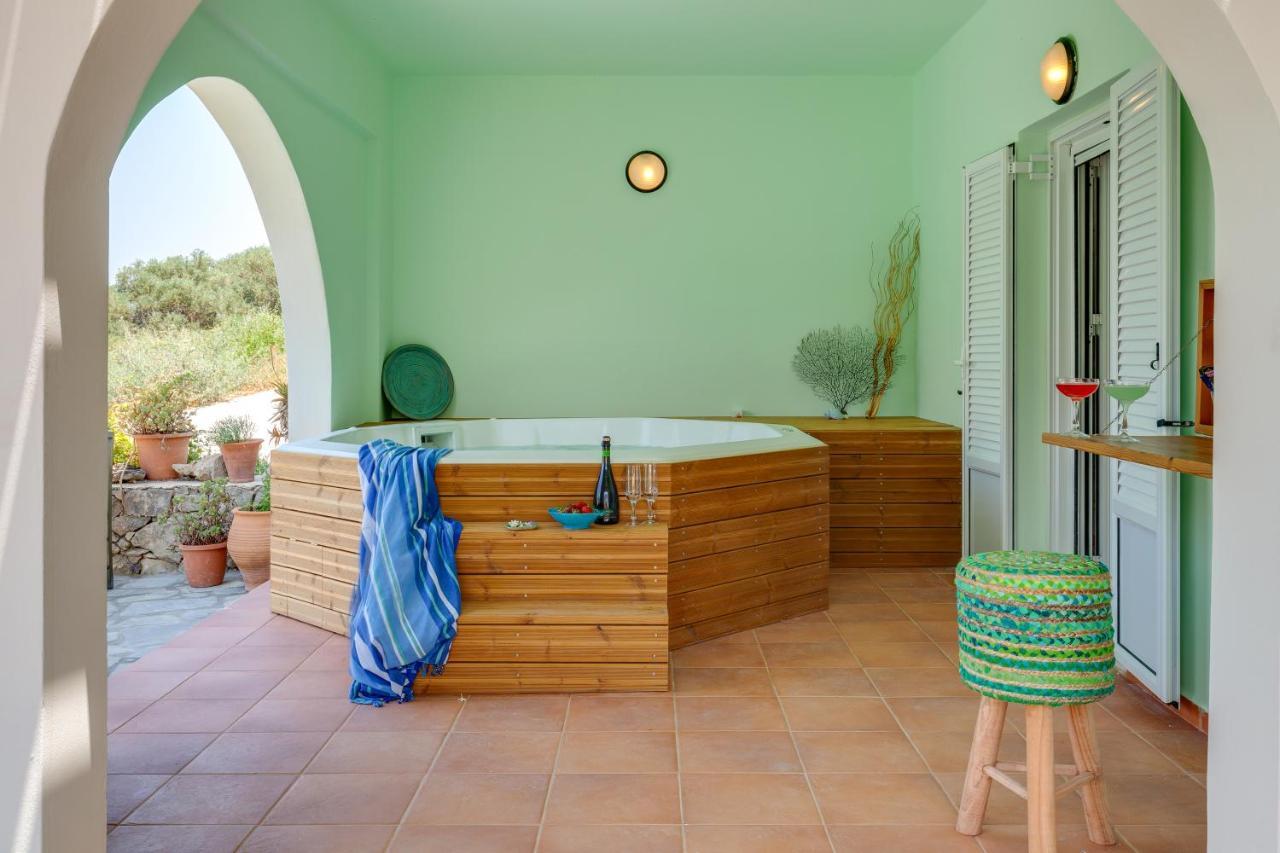 Villa Kallisti - Artemis Kavallos  ภายนอก รูปภาพ
