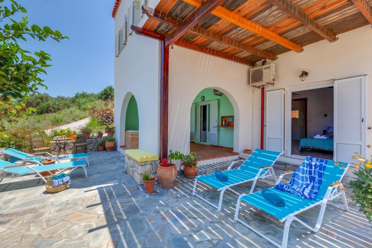 Villa Kallisti - Artemis Kavallos  ภายนอก รูปภาพ